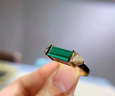 Les Berlingots De Brand Ring 18K Gold Diamonds Ring Luxury 12 Diamonds 0.33 Carat