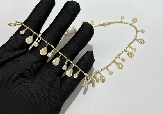 Colar de diamantes de ouro de 18 carats, de ouro amarelo, de serpente de boémia.