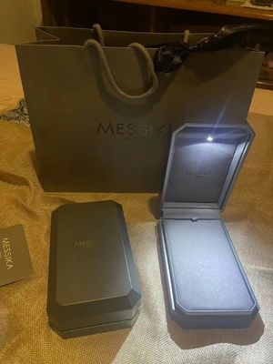 Caixa de jóias personalizada de luxo de estilo único para armazenamento / organização de jóias OEM ODM