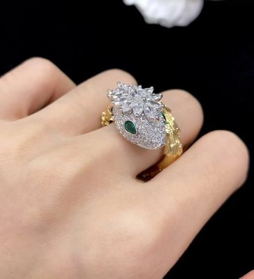 Clássico / Vintage / Moderno Luxury Brand Jewelry Exquisito E Desenhos Acessíveis OEM
